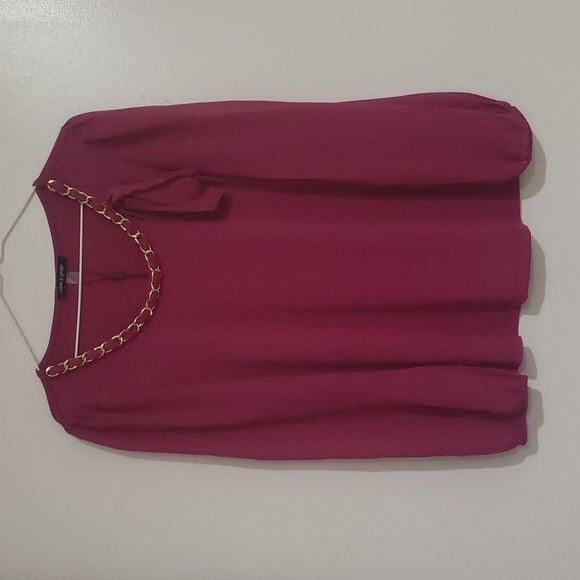 1762- Cable & Gauge Women’s Long Sleeve Blouse with Gold Chain Detail Size M NWT - Picture 2 of 10